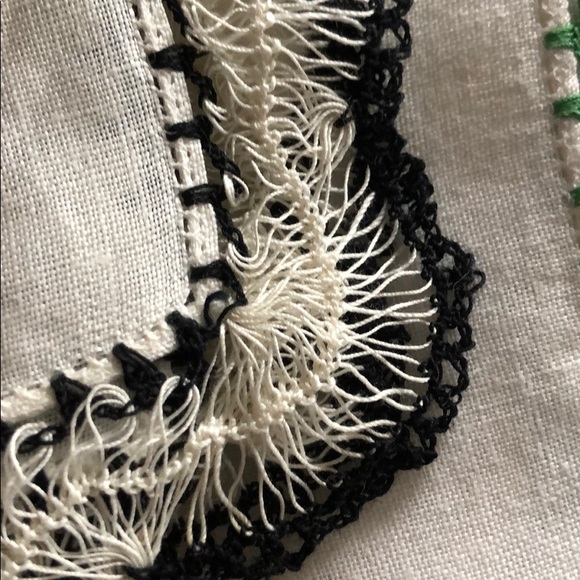 Vintage Handkerchiefs 10 - Picture 3 of 8